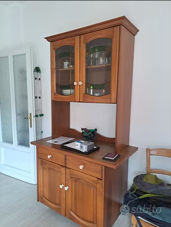 Mobile credenza