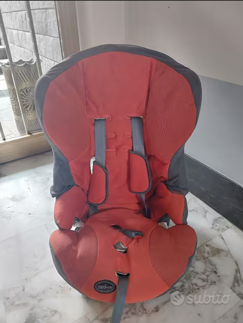 Seggiolino per auto