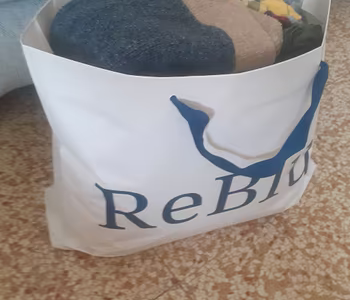 Vestiti ragazzo e bambino