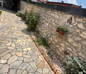 Sassi rosa