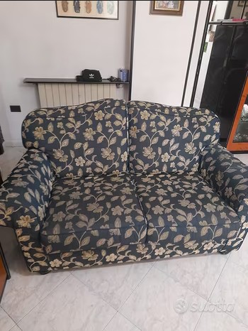 Divano 2 posti