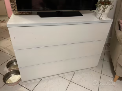 Cassettiera