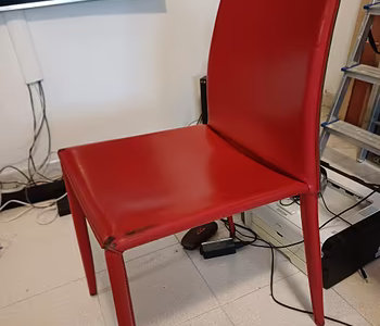 Sedie in pelle rossa