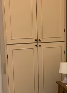 Armadio legno massello bianco avorio
